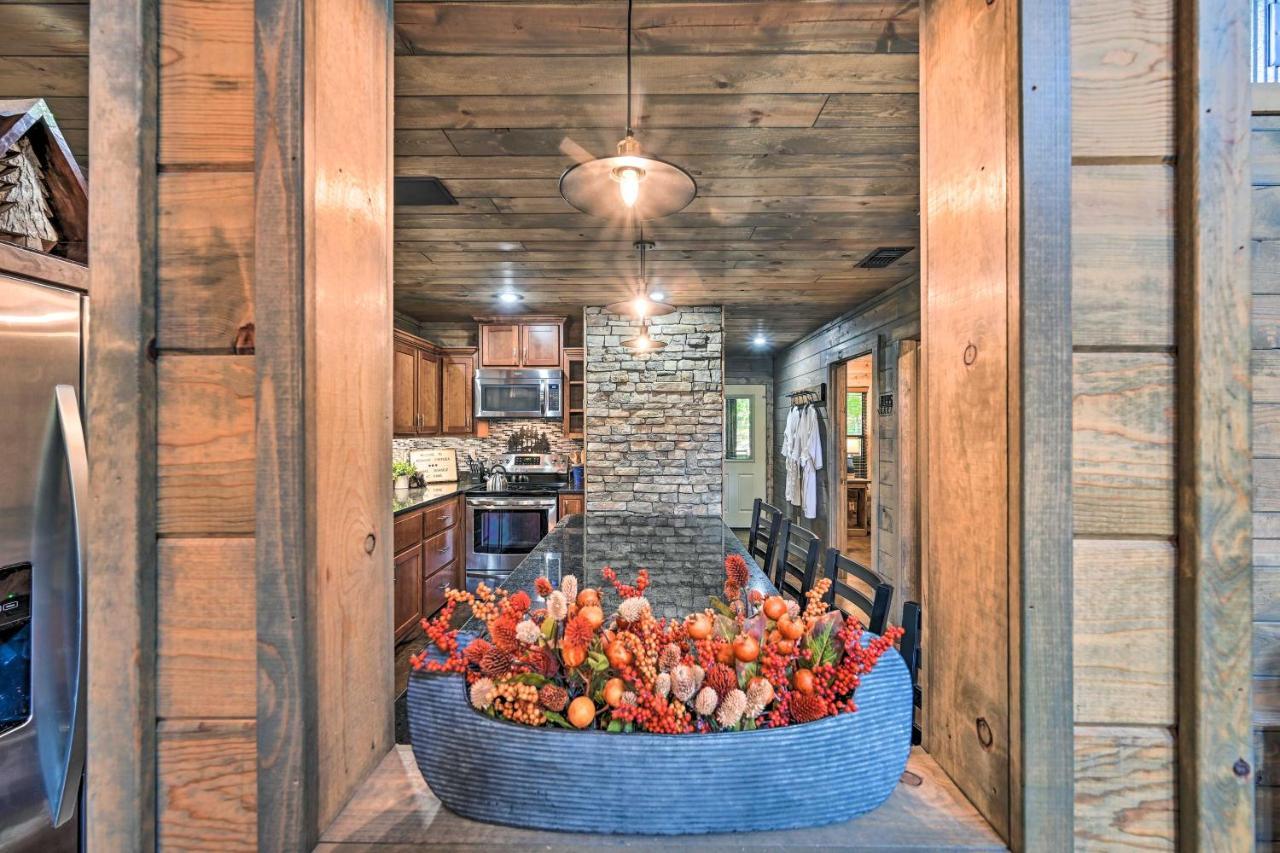 Luxe Broken Bow Cabin With Tesla Charging Station Stephens Gap Exterior photo