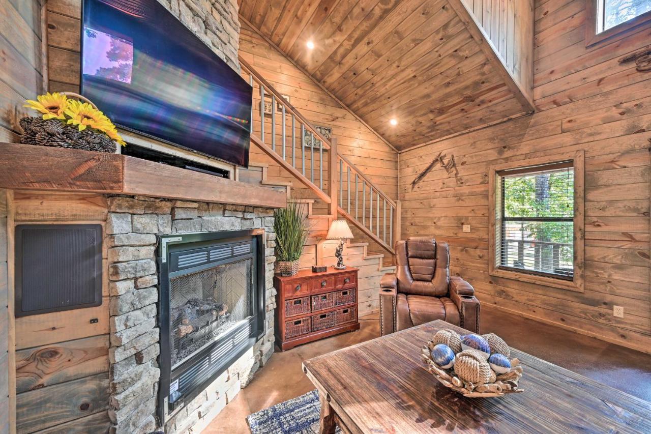 Luxe Broken Bow Cabin With Tesla Charging Station Stephens Gap Exterior photo