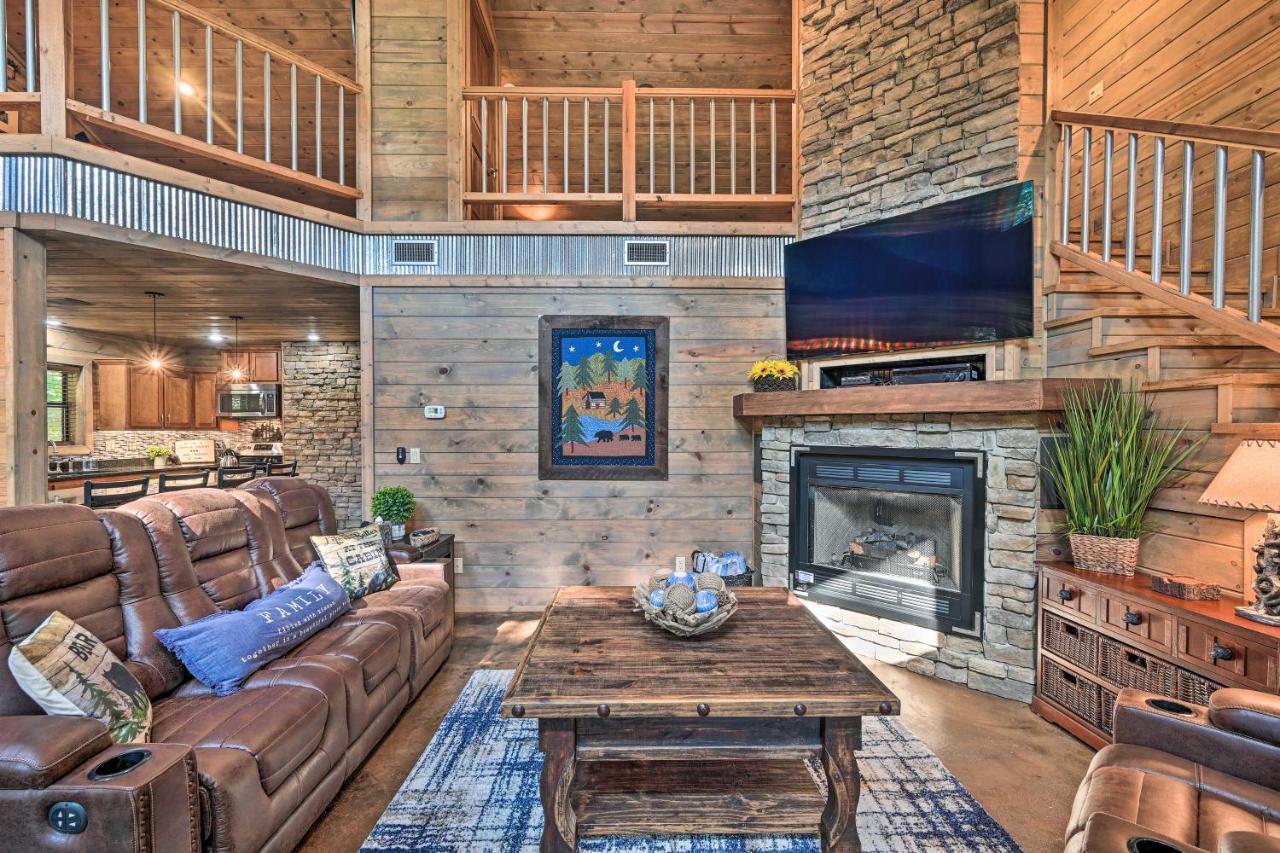 Luxe Broken Bow Cabin With Tesla Charging Station Stephens Gap Exterior photo